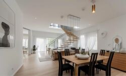 Hillside Drive (D19), Detached #504631571